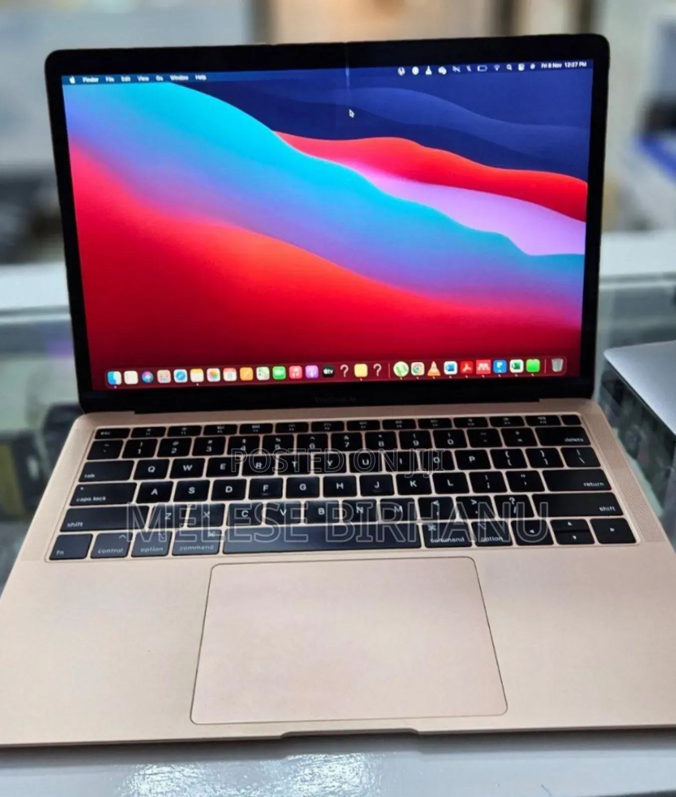 New Laptop Apple MacBook Air 2019 8GB Intel Core I5 SSD 256GB