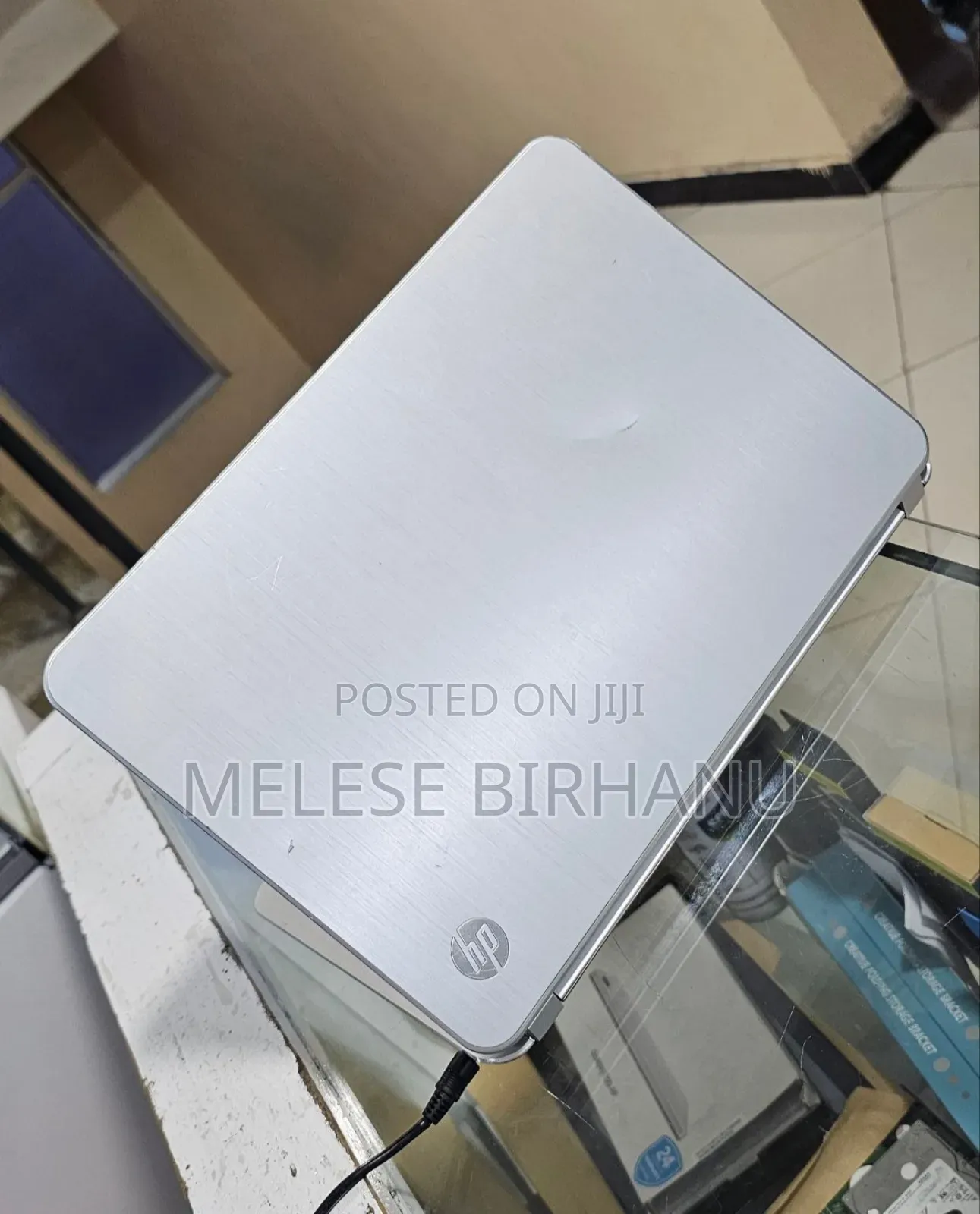 New Laptop HP Spectre 4GB Intel Core I5 SSD 128GB