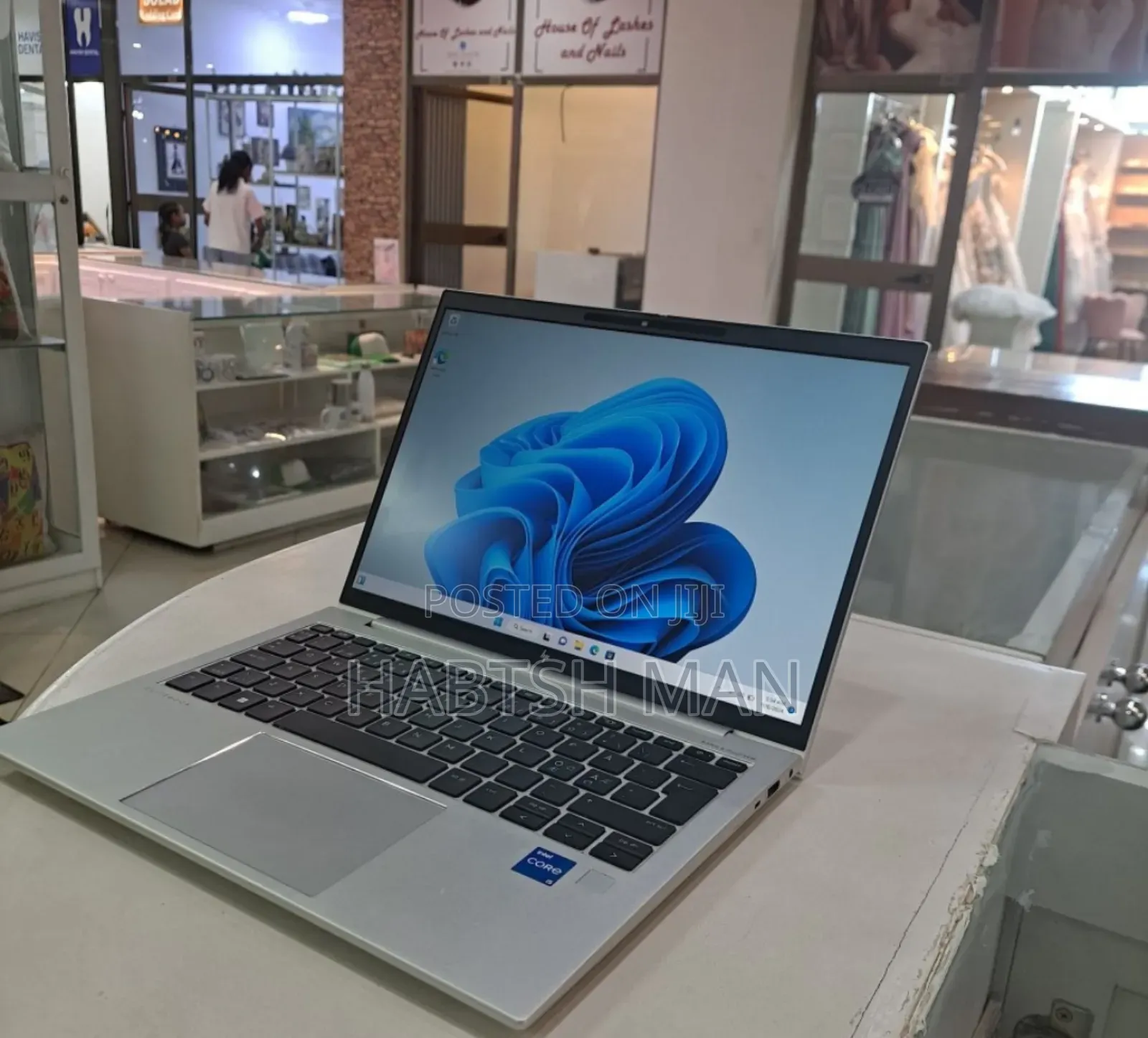 New Laptop HP EliteBook 830 G9 16GB Intel Core I5 SSD 512GB