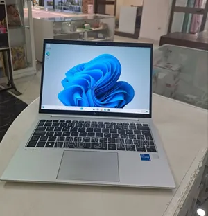 New Laptop HP EliteBook 830 G9 16GB Intel Core I5 SSD 512GB