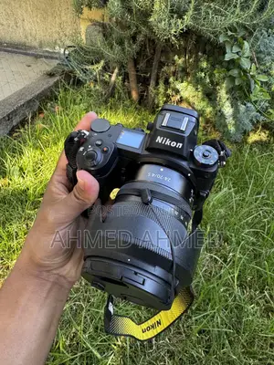 Nikon Z6 Mirrorless Camera
