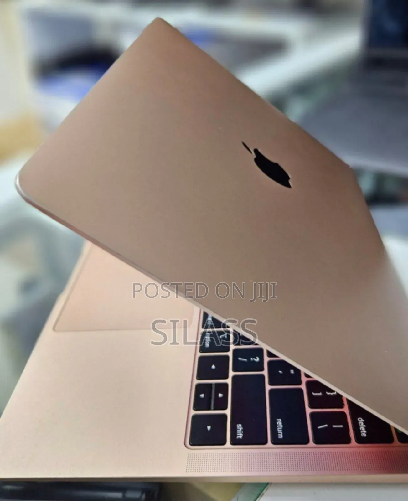 New Laptop Apple MacBook Air 2019 8GB Intel Core I5 SSD 256GB