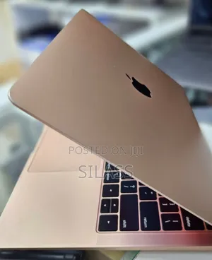 Photo - New Laptop Apple MacBook Air 2019 8GB Intel Core I5 SSD 256GB