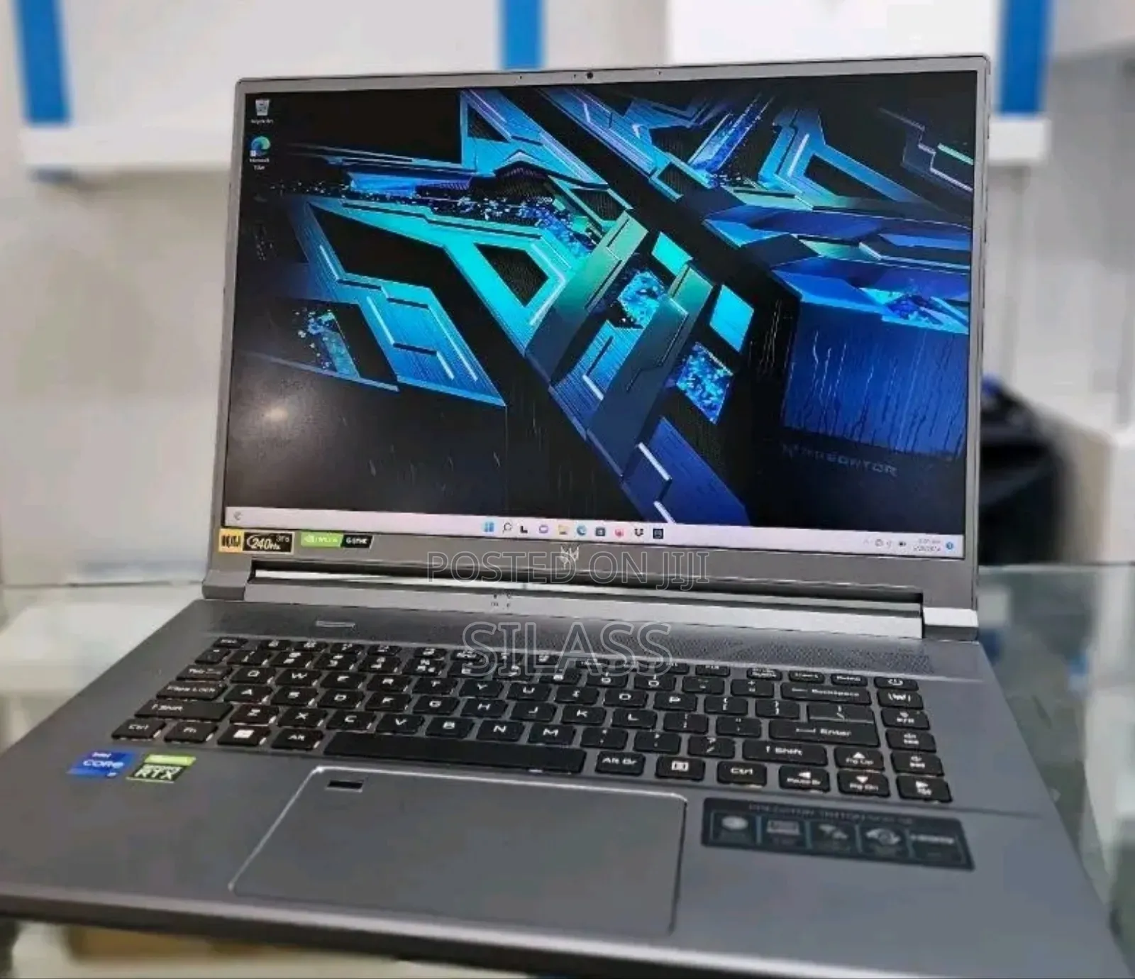 New Laptop Acer Predator Triton 500 SE 16GB Intel Core I7 SSD 2T
