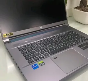 New Laptop Acer Predator Triton 500 SE 16GB Intel Core I7 SSD 2T