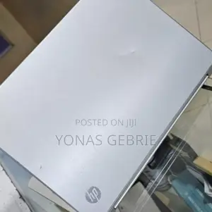 New Laptop HP Spectra 13 4GB Intel Core I5 SSD 128GB