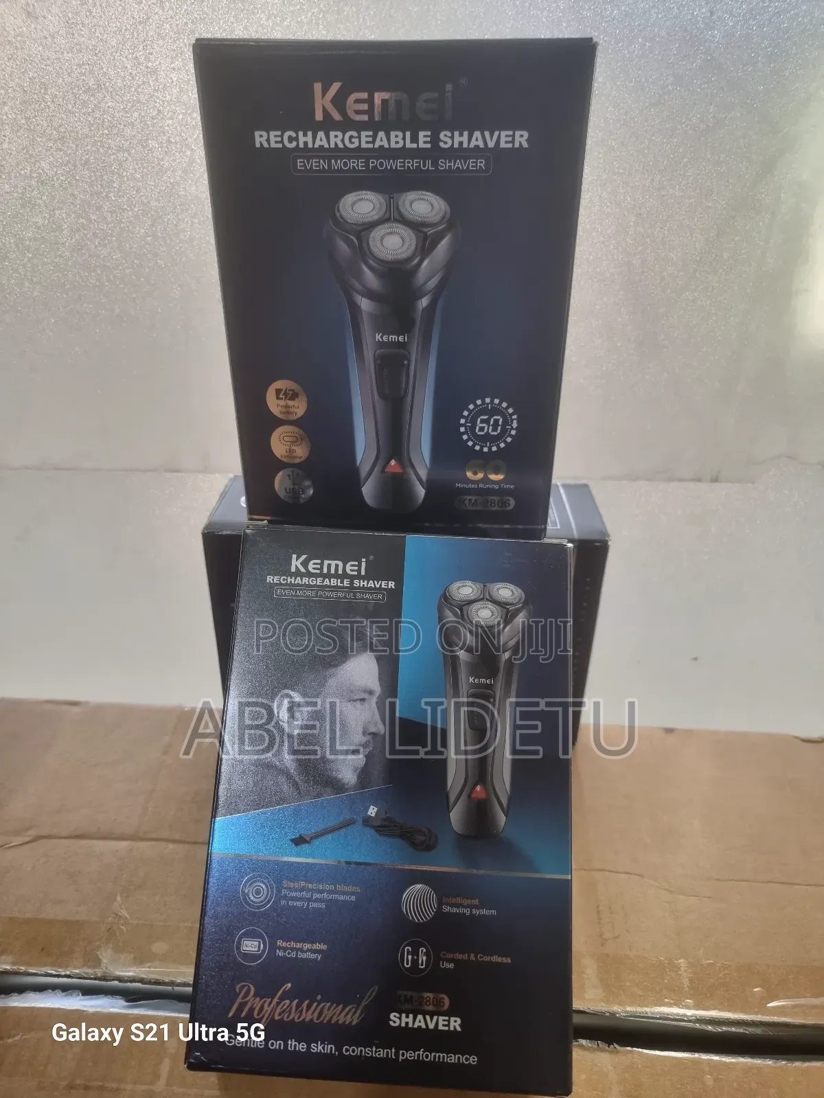 Kemei Shaver