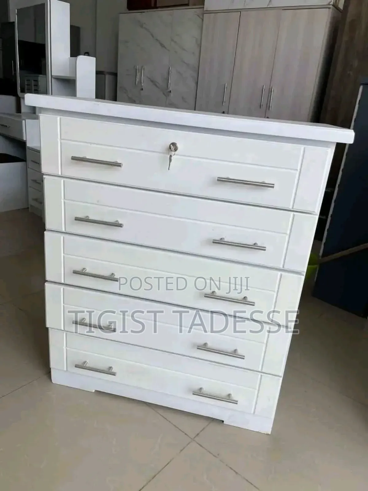 Cheast Drawer 100cm* 120cm