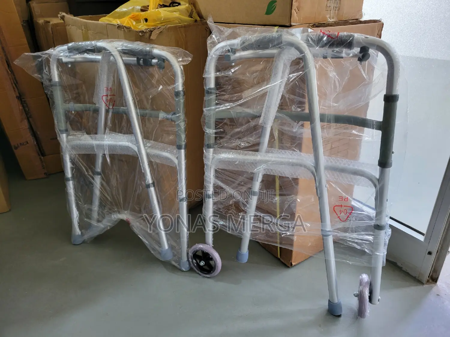 Walker /for Hospital Personal, 2"6 Walker Rubber Shoes