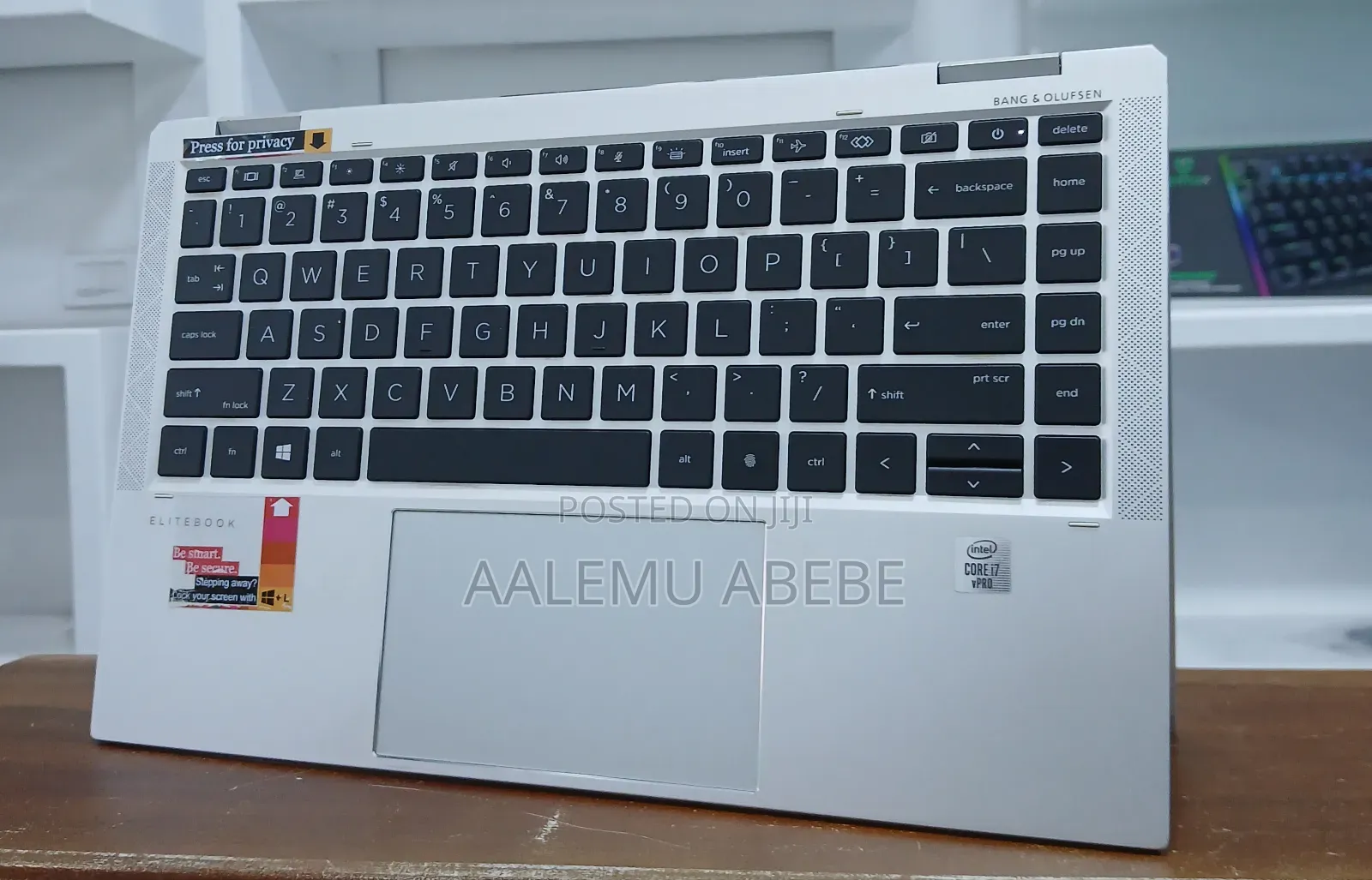 New Laptop HP EliteBook X360 1040 G7 16GB Intel Core I7 SSD 512GB