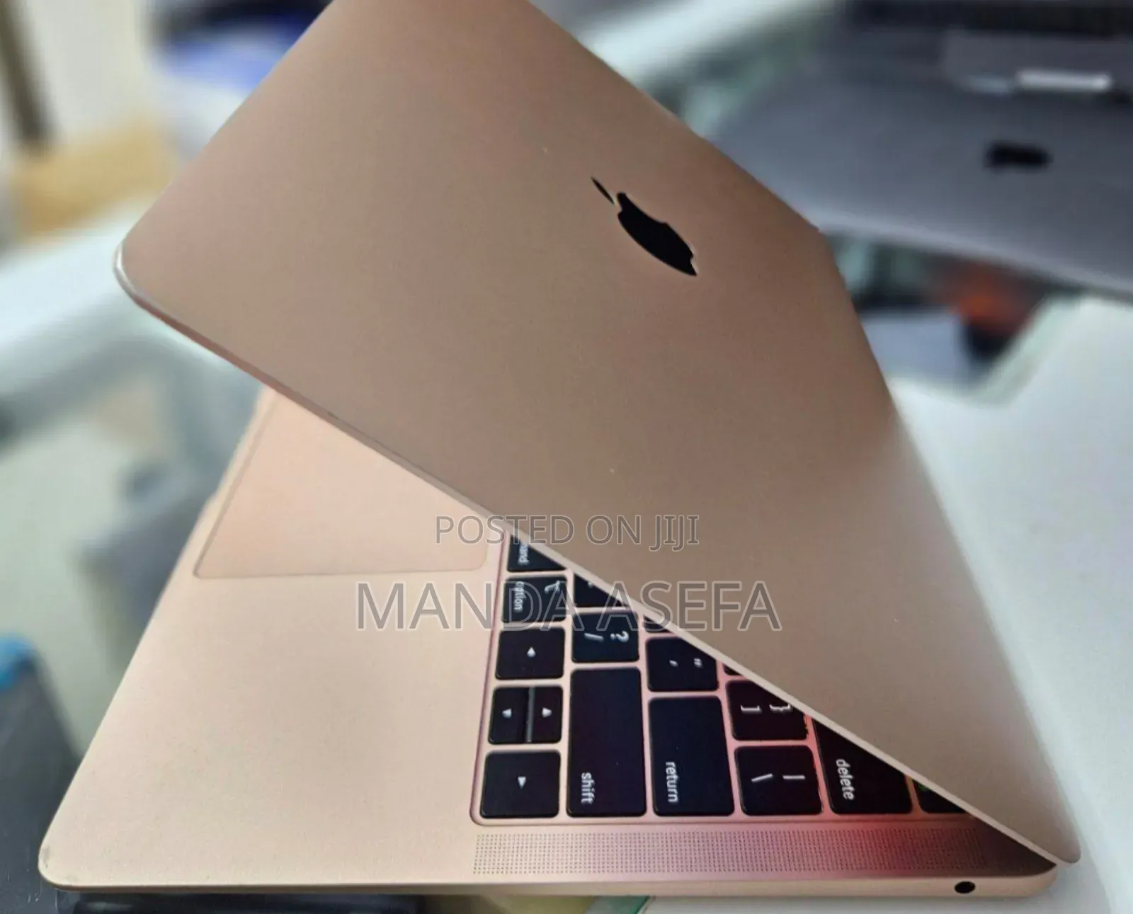 New Laptop Apple MacBook Air 2019 8GB Intel Core I5 SSD 256GB