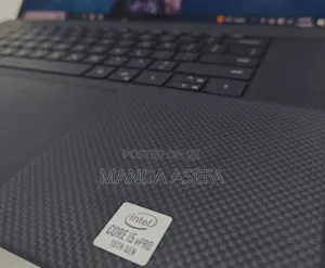 New Laptop Dell 16GB Intel Core I5 SSD 512GB