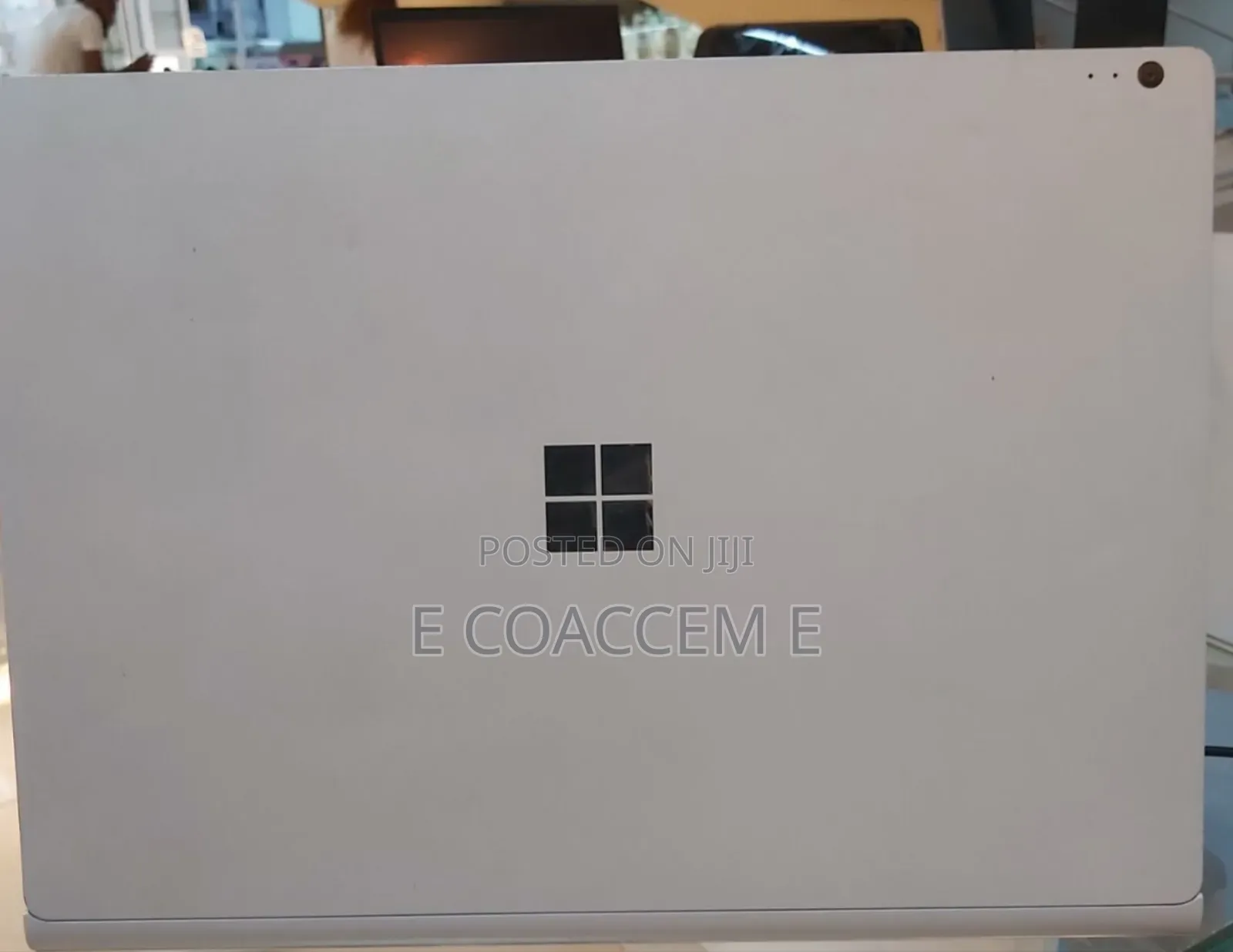 New Laptop Microsoft Surface 8GB Intel Core I5 SSD 256GB