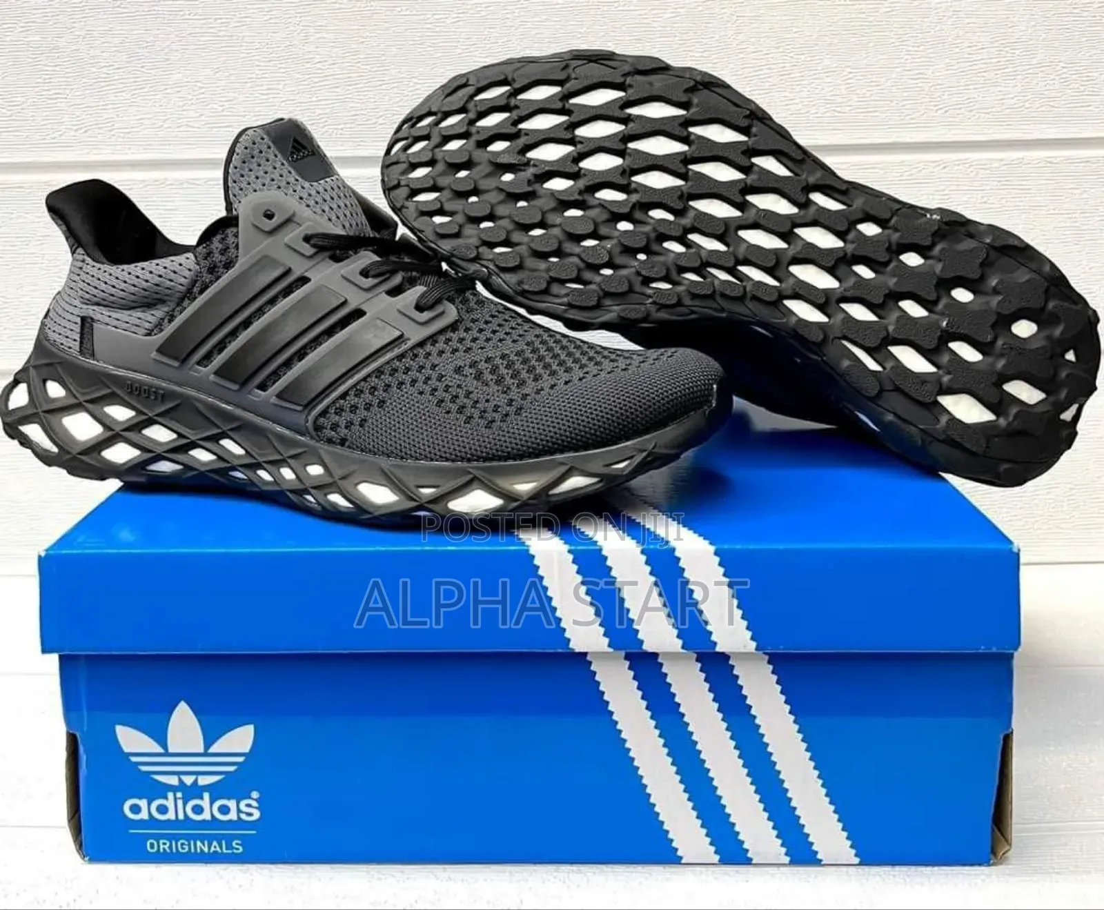 Adidas Ultra Boost 
 Made in Vietnam