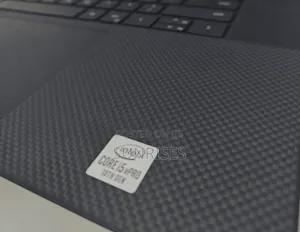 New Laptop Dell Precision 5540 16GB Intel Core I5 SSD 512GB