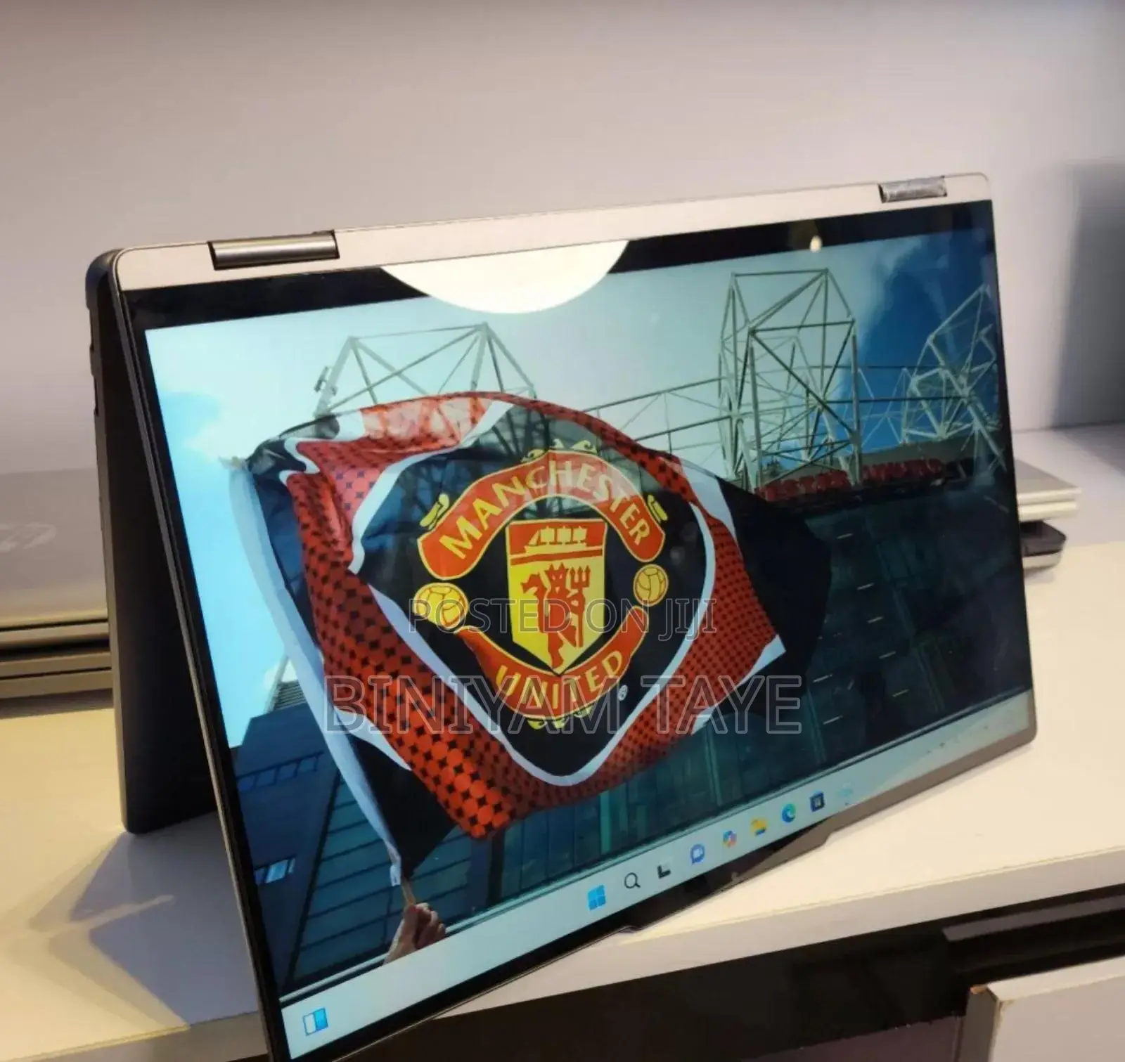 New Laptop Lenovo IdeaPad Yoga 13 16GB Intel Core I7 SSD 512GB