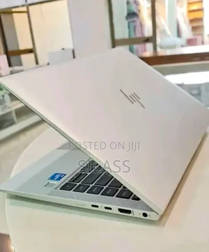 New Laptop HP EliteBook 840 G7 8GB Intel Core I5 SSD 256GB