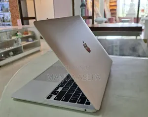 New Laptop Apple MacBook Air 8GB Apple M1 SSD 256GB