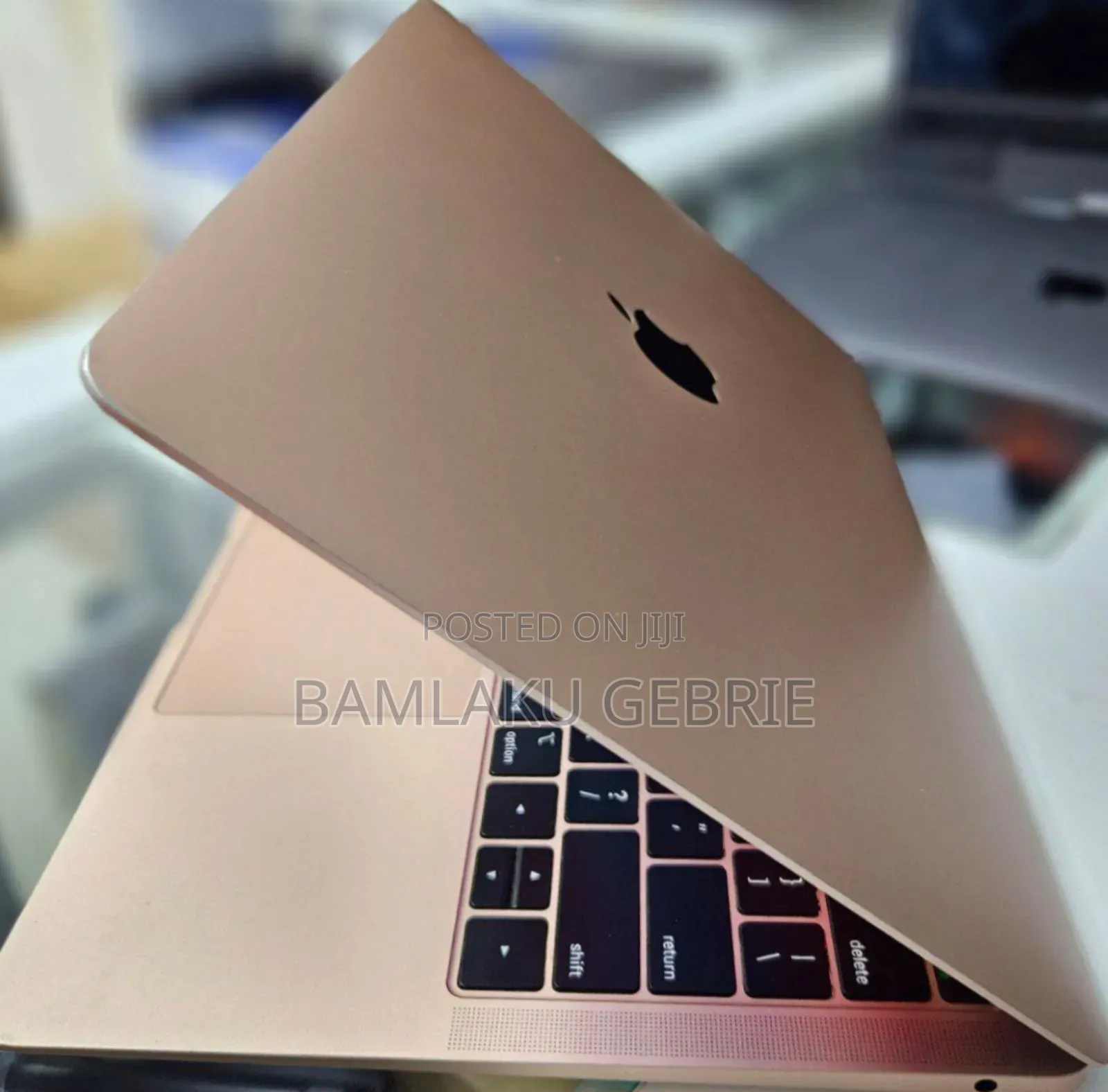 New Laptop Apple MacBook Air 2019 8GB Intel Core I5 SSD 256GB