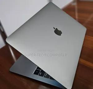 New Laptop Apple MacBook Air 2019 8GB Intel Core I5 SSD 128GB