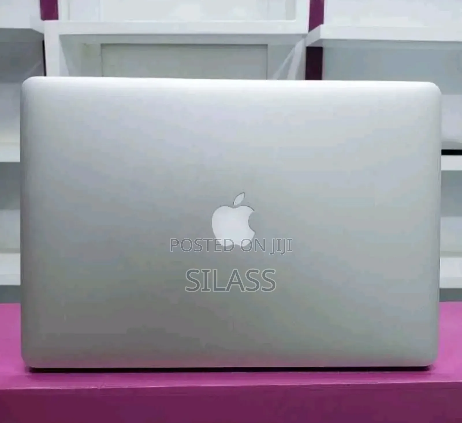 New Laptop Apple MacBook Pro 2015 16GB Intel Core I7 SSD 512GB