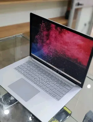 New Laptop Microsoft Surface 8GB AMD Ryzen 7 SSD 512GB