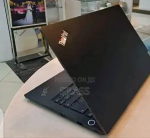 New Laptop Lenovo ThinkPad E14 Gen 4 16GB Intel Core I7 SSD 512GB