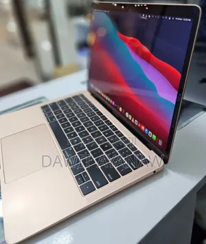 New Laptop Apple MacBook Air 2019 8GB Intel Core I5 SSD 256GB