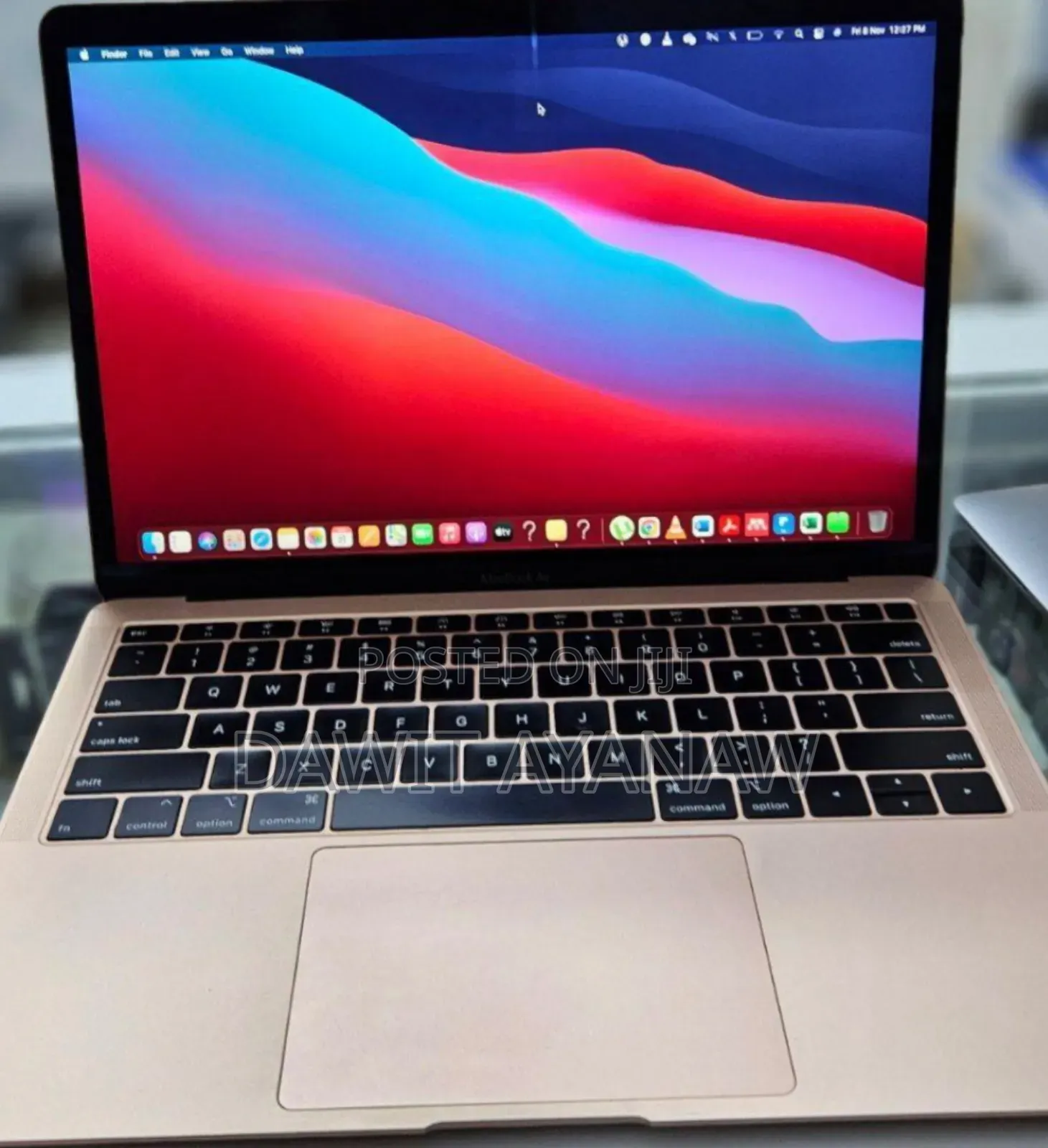 New Laptop Apple MacBook Air 2019 8GB Intel Core I5 SSD 256GB