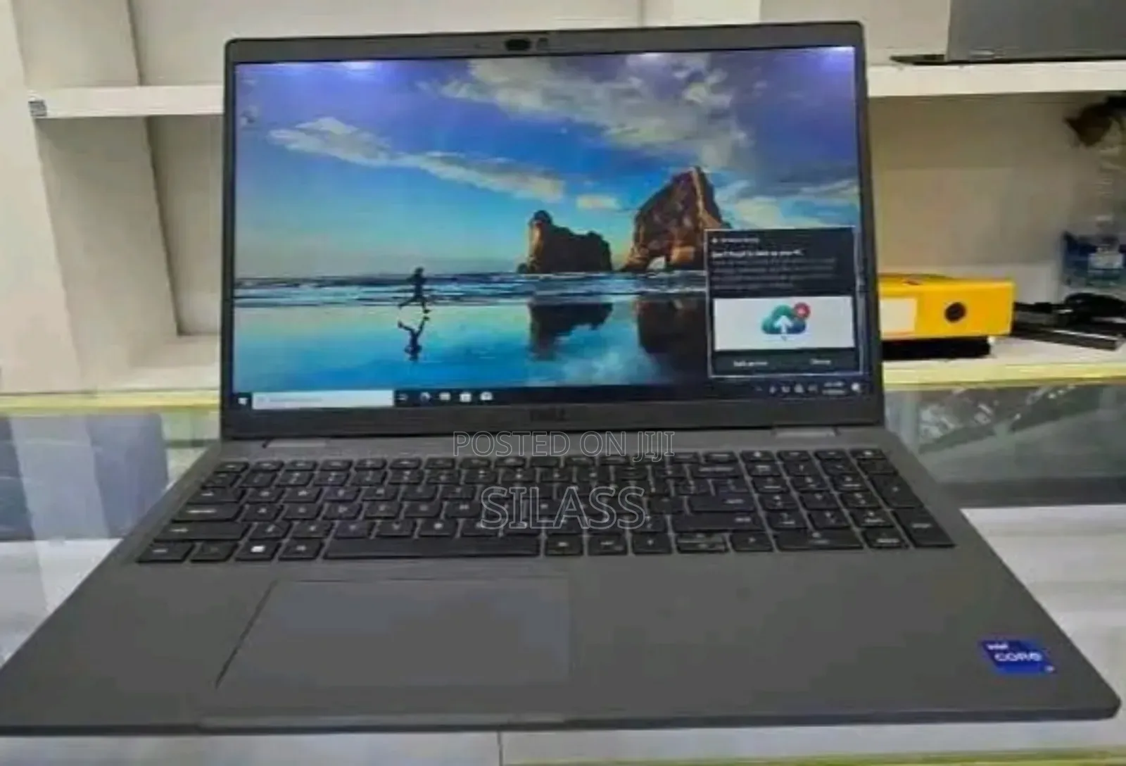 New Laptop Dell Latitude 3540 8GB Intel Core I7 SSD 256GB