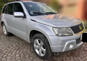 Photo - Suzuki Grand Vitara 2.4 Premium 2011 Silver