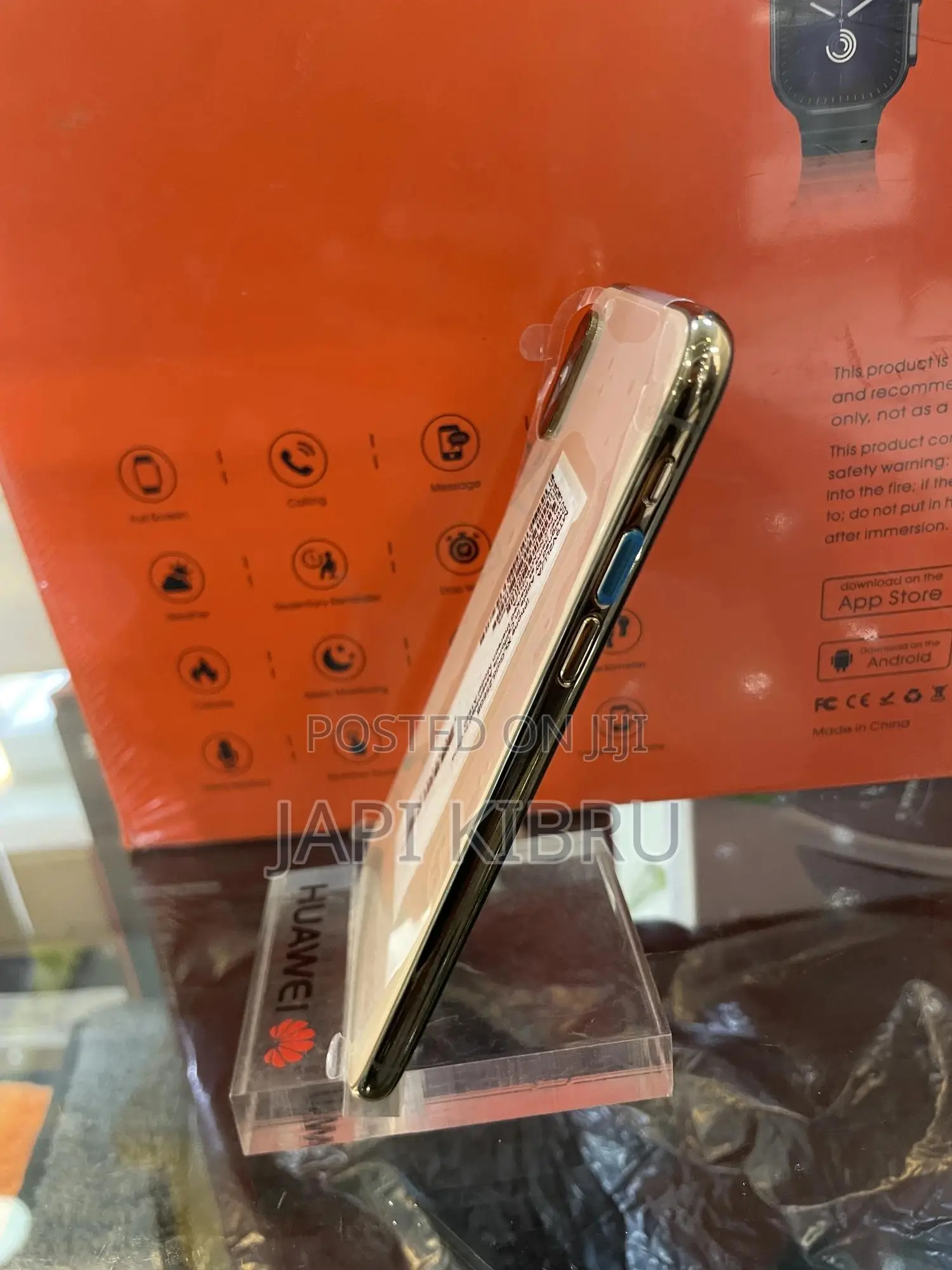 New Apple iPhone XS Max 256 GB Gold