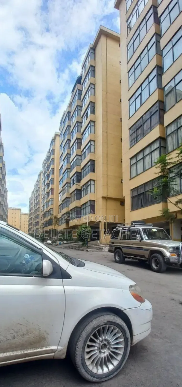 3bdrm Apartment in Ayat Noah Realestate, Bole for sale