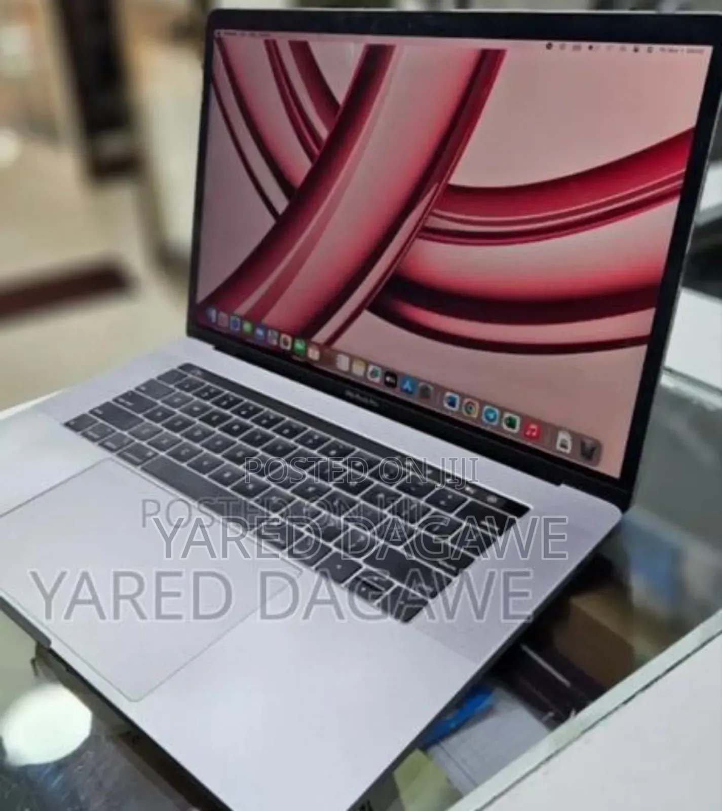 New Laptop Apple MacBook Pro 2019 16GB Intel Core i9 SSD 1T