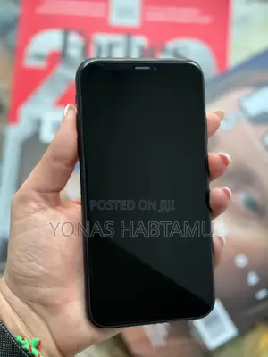 New Apple iPhone XR 128 GB Black