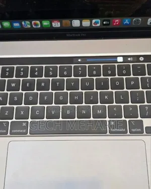 New Laptop Apple MacBook Pro 2019 32GB Intel Core I9 SSD 1T