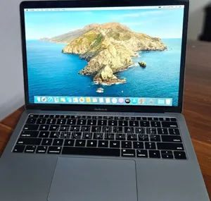 Photo - New Laptop Apple MacBook Air 2019 8GB Intel Core I5 SSD 128GB