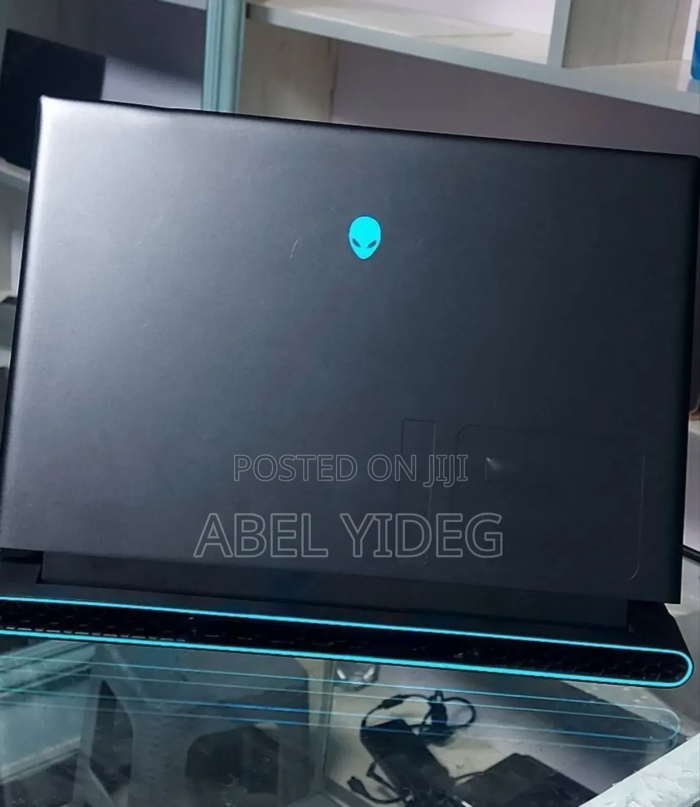 New Laptop Alienware M17x R2 24GB AMD Ryzen 9 SSD 1T