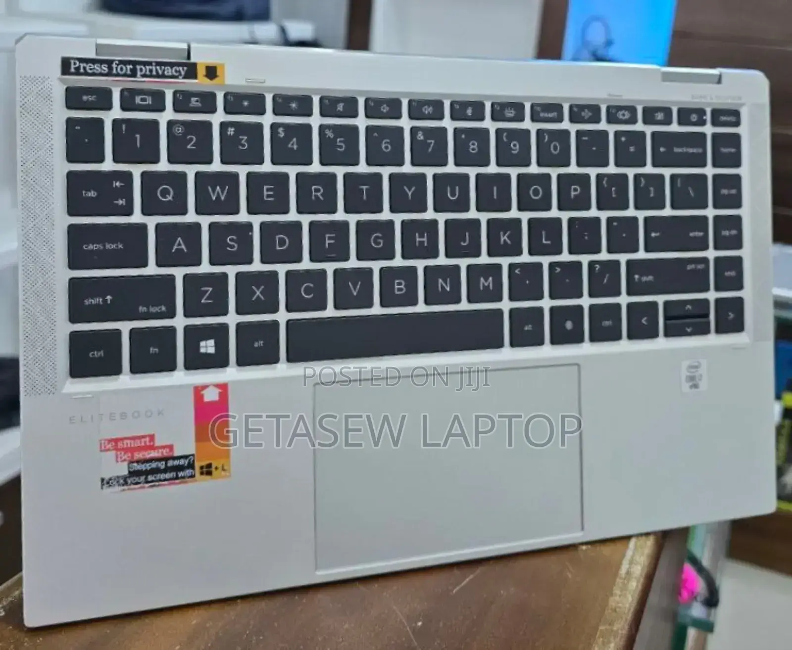 New Laptop HP EliteBook X360 1040 G7 16GB Intel Core I7 SSD 512GB