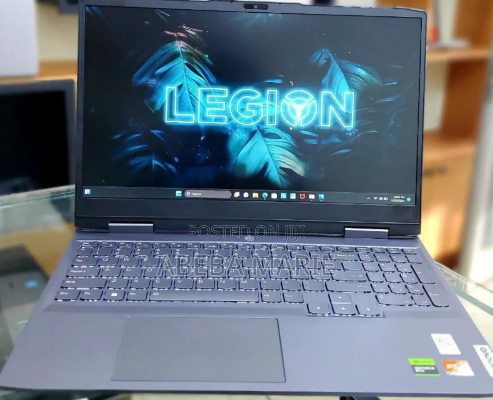 New Laptop Lenovo LOQ 15IRH8 16GB AMD Ryzen 7 SSD 512GB