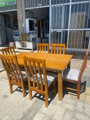 Dining Tebel