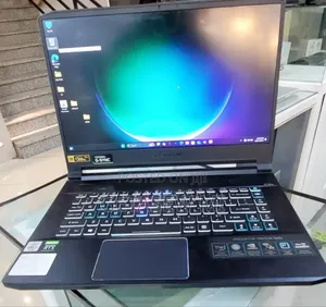 New Laptop Acer Predator Helios 300 16GB Intel Core I7 SSD 16 GB