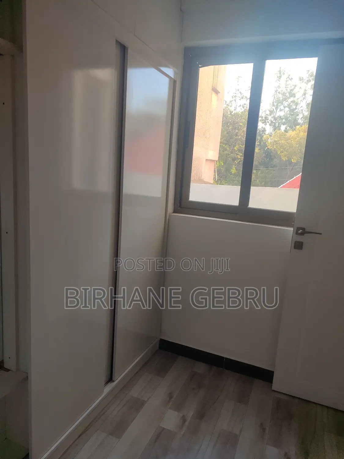 Luxury Apartment Rent for Office