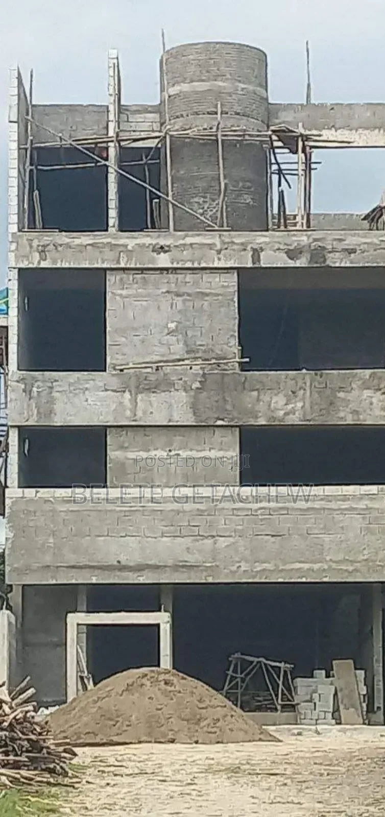 7bdrm House in Cmc, Unfinished, Bole for sale