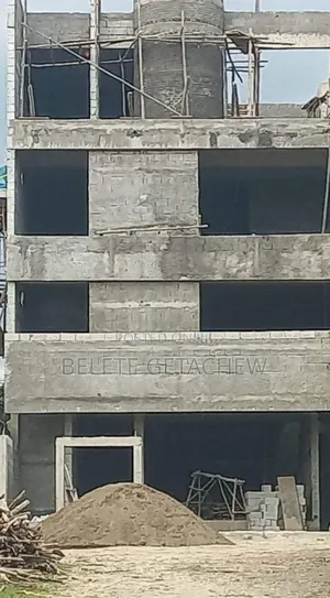 7bdrm House in Cmc, Unfinished, Bole for sale