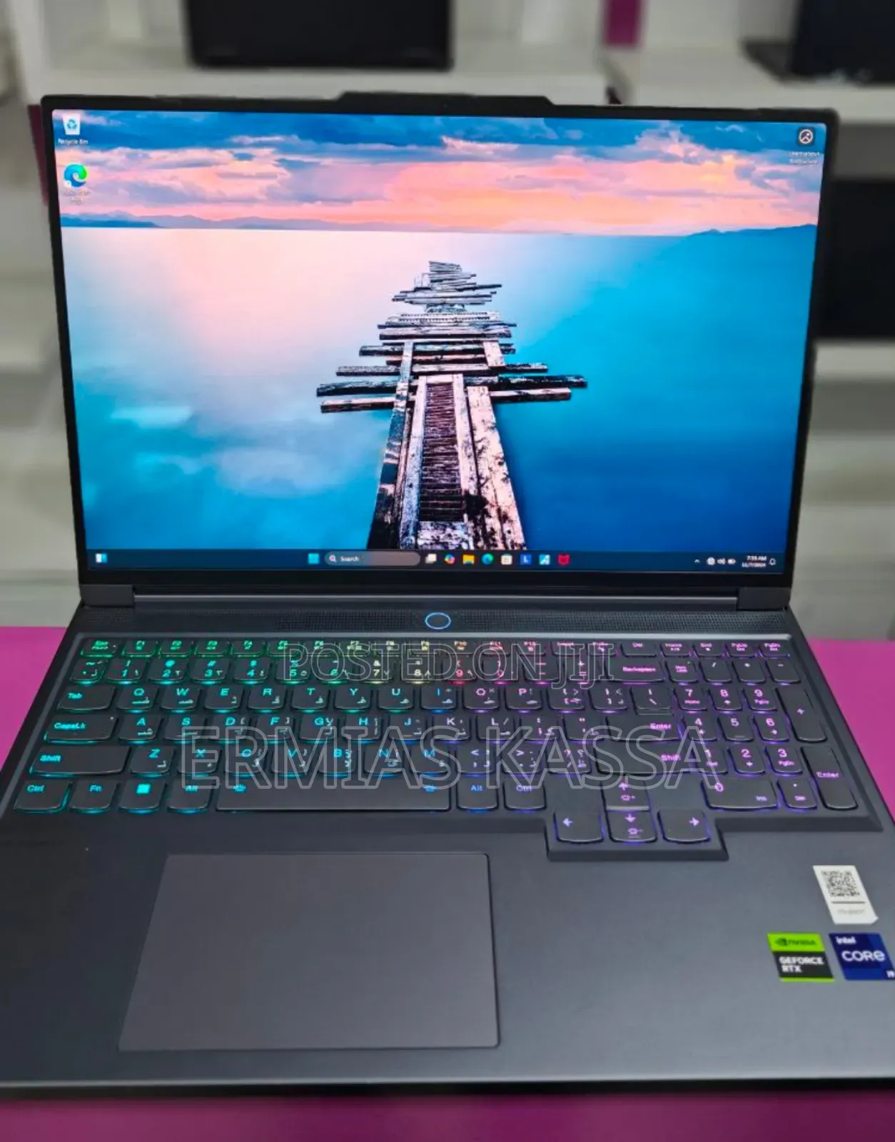 New Laptop Asus ROG Zephyrus G16 16GB Intel Core I7 SSD 512GB