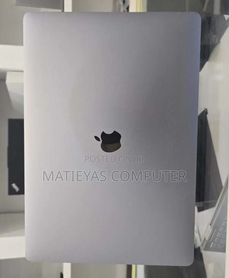 New Laptop Apple MacBook Pro 2019 32GB Intel Core I9 SSD 1T