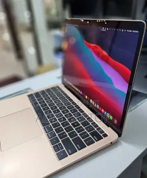 New Laptop Apple MacBook Air 2019 8GB Intel Core I5 SSD 256GB