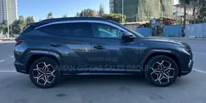 Photo - New Hyundai Tucson 2022 Gray