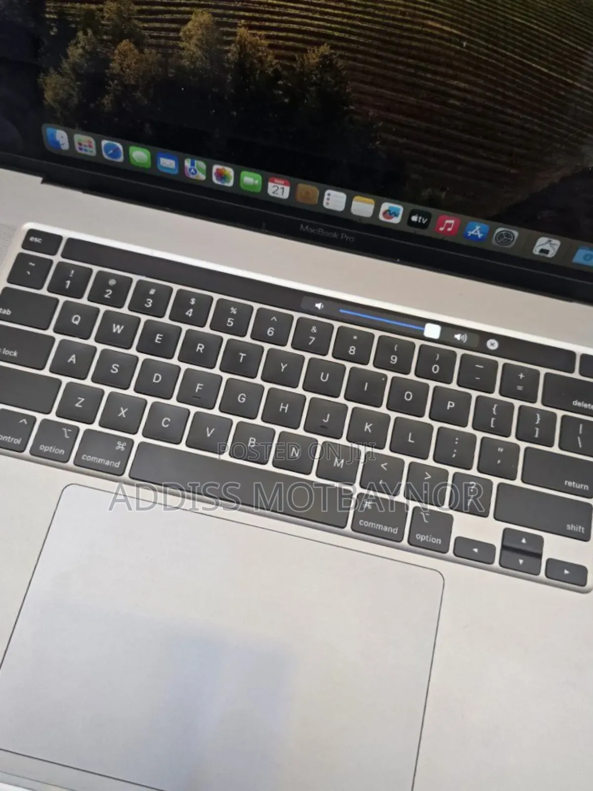 New Laptop Apple MacBook Pro 2019 32GB Intel Core I9 SSD 1T